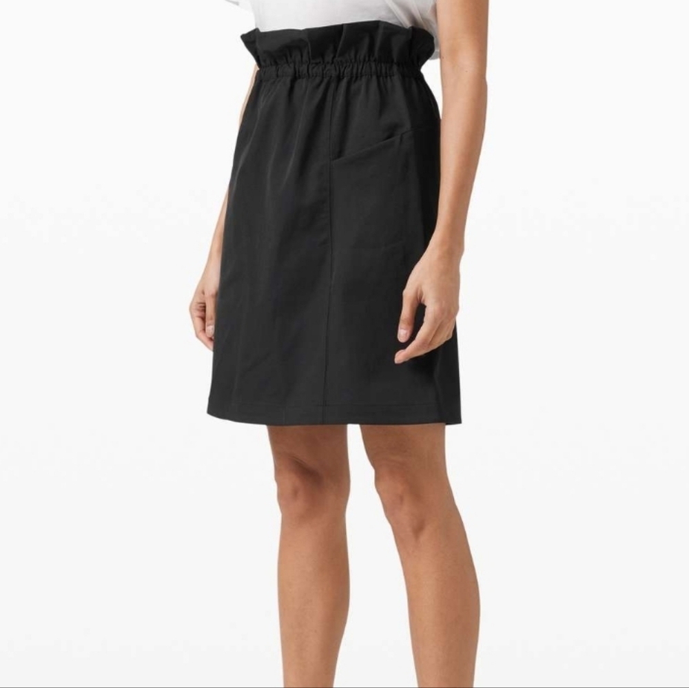 Lululemon Trip Taker Skirt Knee Length Paperbag Waist Black